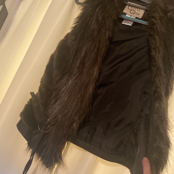 Amazing furry vest - Picture 4 of 7